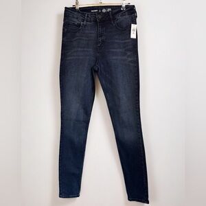NWT Old Navy Rockstar Super Skinny Jeans High Rise Dark Wash Long- Size 6